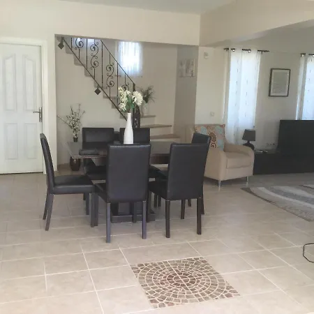 Vila Amber With Private Garden And Pool *